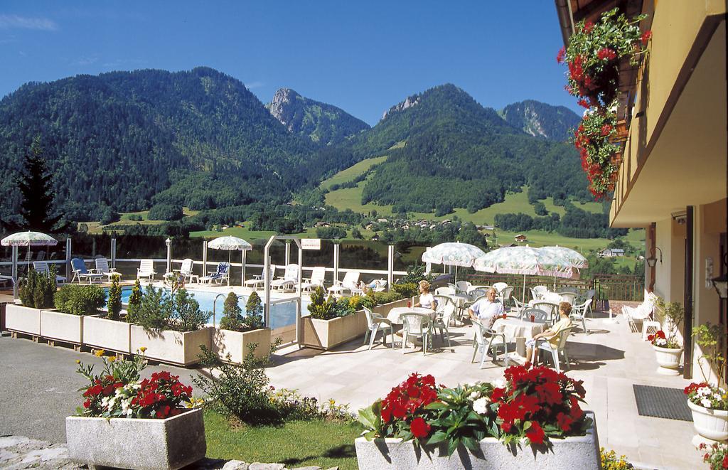 Hotel Plein Soleil Vacheresse Esterno foto