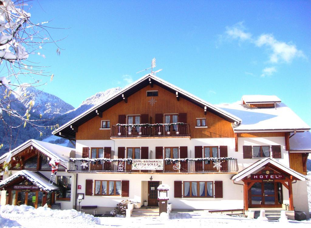 Hotel Plein Soleil Vacheresse Esterno foto